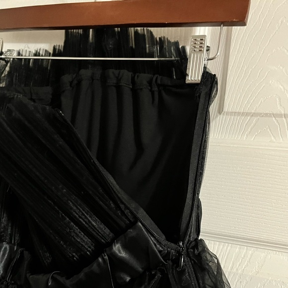 Black tulle dress - Picture 3 of 6